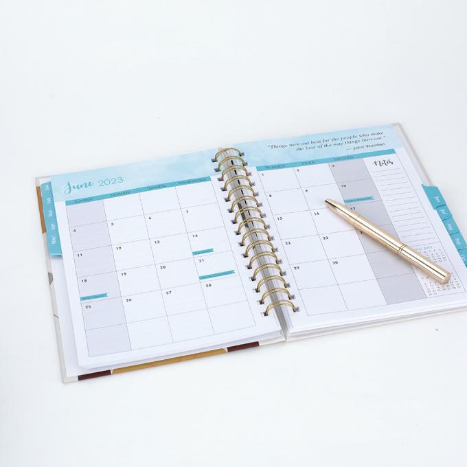 Office 2023-2024 A5 Femmes Spirale en feuille d'or Objectif hebdomadaire mensuel Journaux de journaux Carnet de notes Planificateur d'agenda 7