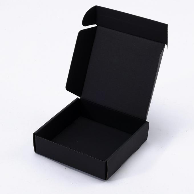 Boîtes d'expédition en carton ondulé mat noir pour sous-vêtements chaussures cadeau boîte de messagerie pliante 6