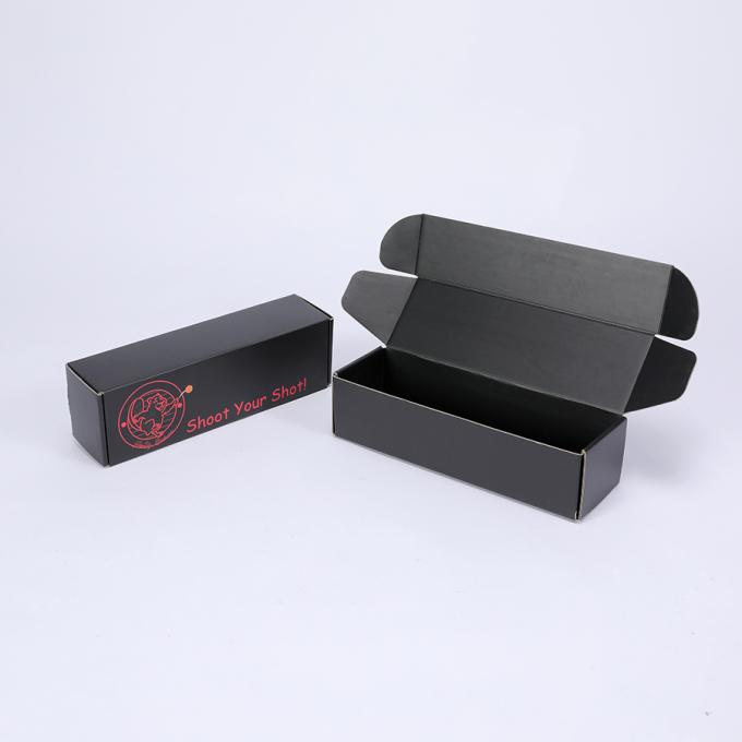 Boîtes d'expédition en carton ondulé mat noir pour sous-vêtements chaussures cadeau boîte de messagerie pliante 9