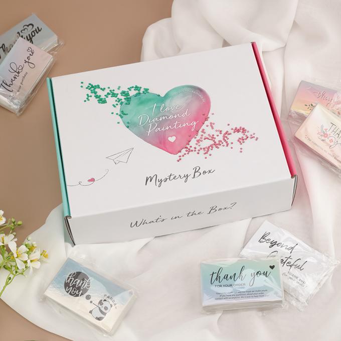 Emballage en carton ondulé recyclable imprimé avec logo sur mesure Boîte de messagerie pour l'expédition de marchandises 8