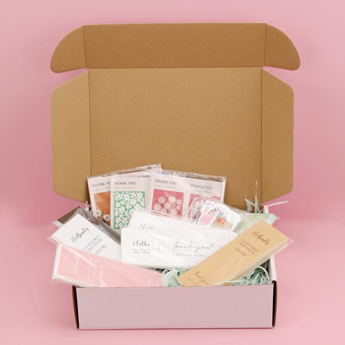 Emballage en carton ondulé recyclable imprimé avec logo sur mesure Boîte de messagerie pour l'expédition de marchandises 6