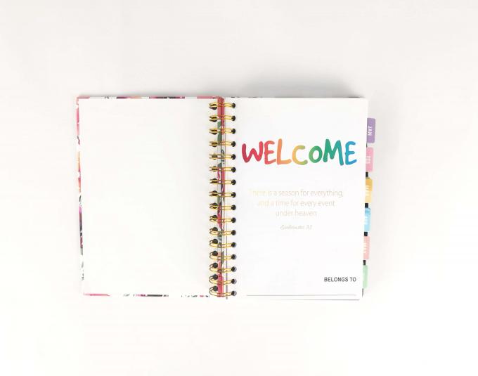Matériau de couverture en cuir Composition Design de livre 365 jours 4