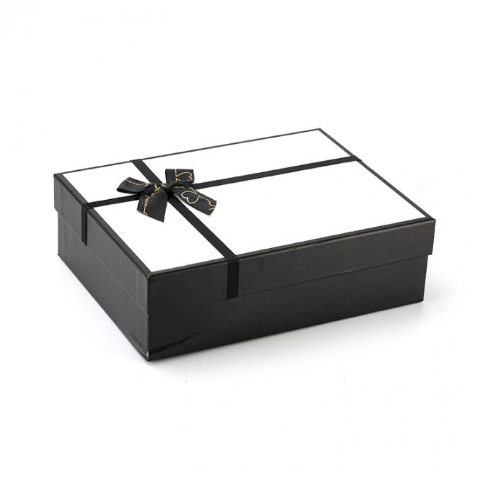 Taille personnalisée acceptée couvercle noir et base parfum emballage cadeau boîte en papier avec ruban 1