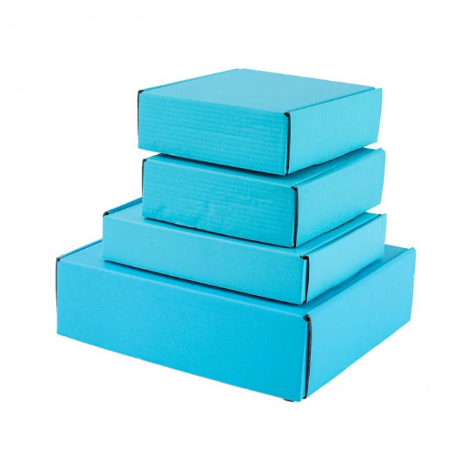 Carton ondulé Logo personnalisé Boîte cadeau écologique Magnéte Vêtements pliables Boîte en papier 2